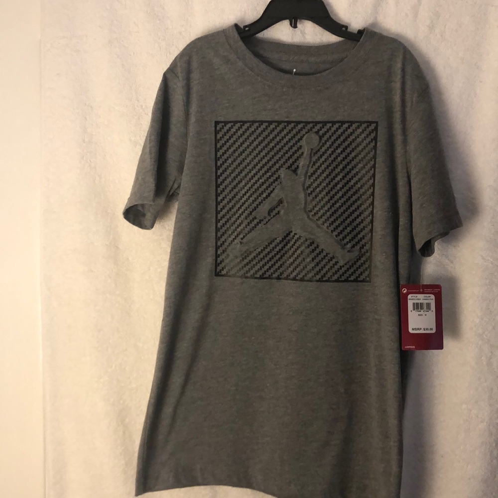 Jordan short sleeve shirt